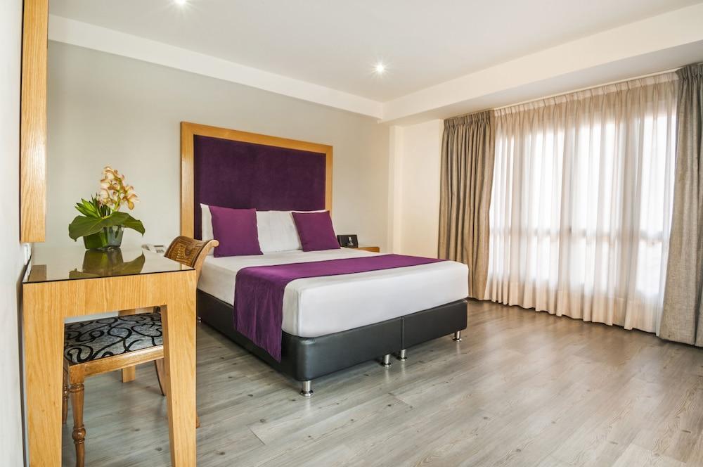 Hotel Le Manoir Богота Экстерьер фото