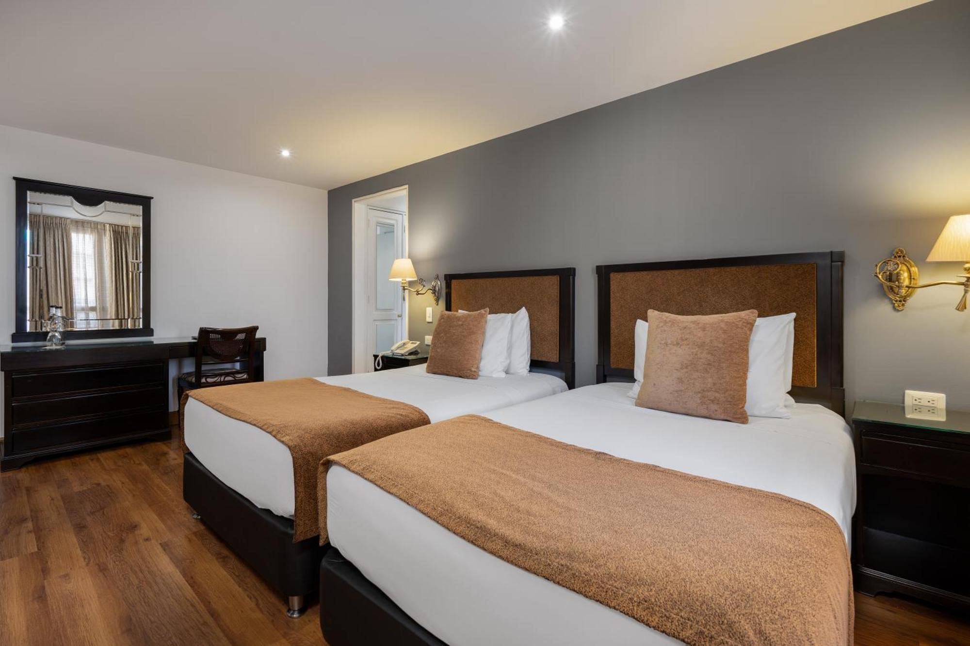 Hotel Le Manoir Богота Экстерьер фото